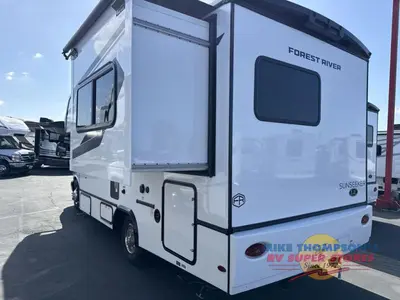 2026 Forest River RV Sunseeker LE photo 6