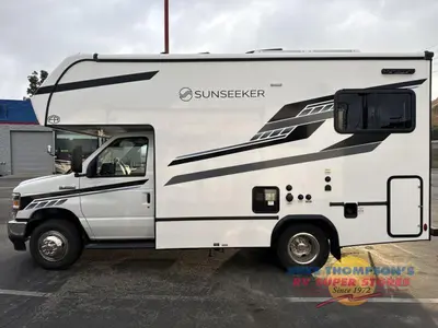 2026 Forest River RV Sunseeker LE photo 12