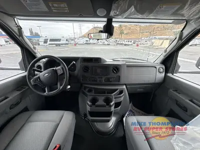 2026 Forest River RV Sunseeker LE photo 17