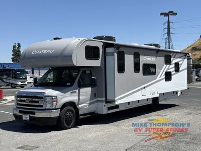 2026 Thor Motor Coach Chateau photo 11