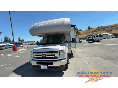 2026 Thor Motor Coach Chateau photo 5