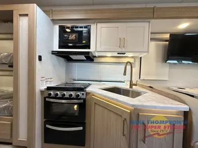 2026 Thor Motor Coach Chateau photo 31