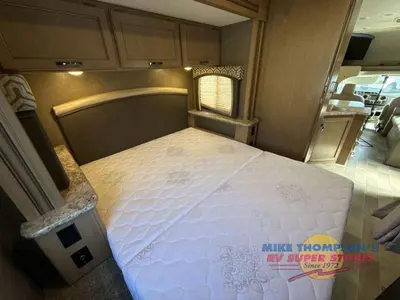 2020 Thor Motor Coach Chateau photo 35
