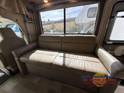 2020 Thor Motor Coach Chateau photo 24