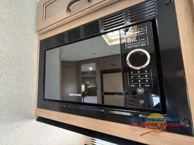 2020 Thor Motor Coach Chateau photo 30