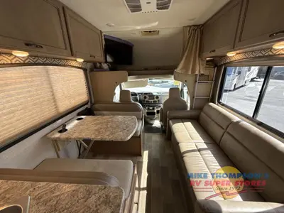 2020 Thor Motor Coach Chateau photo 23