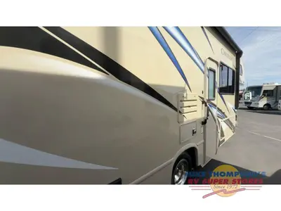 2020 Thor Motor Coach Chateau photo 8