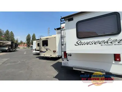 2015 Forest River RV Sunseeker photo 7