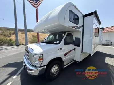 2015 Forest River RV Sunseeker photo 11