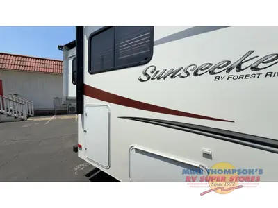 2015 Forest River RV Sunseeker photo 9