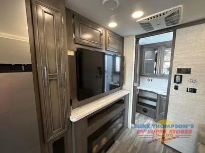 2024 Entegra Coach Odyssey photo 25