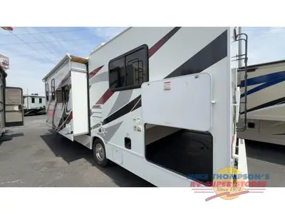 2022 Thor Motor Coach Chateau photo 6