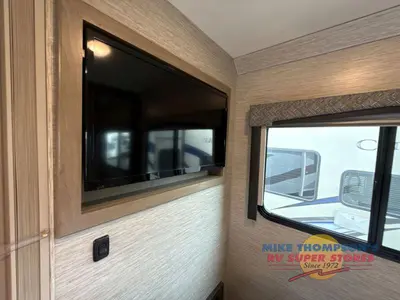 2022 Thor Motor Coach Chateau photo 34