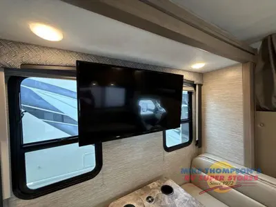 2022 Thor Motor Coach Chateau photo 23