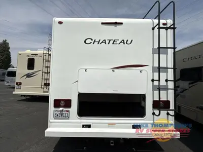 2022 Thor Motor Coach Chateau photo 13