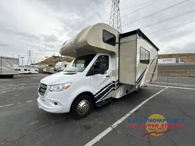 2021 Thor Motor Coach Quantum Sprinter photo 11