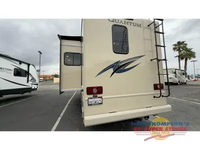 2021 Thor Motor Coach Quantum Sprinter photo 7