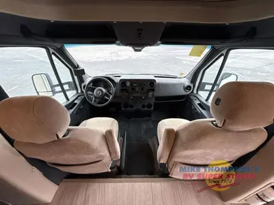 2021 Thor Motor Coach Quantum Sprinter photo 17