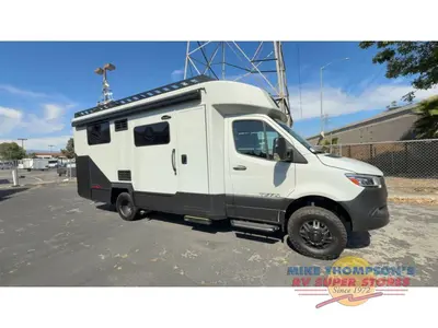 2026 Tiffin Motorhomes Open Trail photo 2