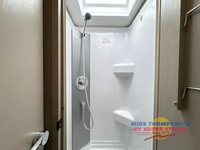 2027 Winnebago Navion photo 35