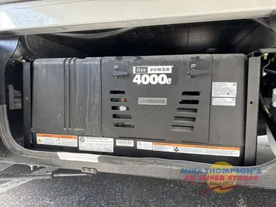 2027 Winnebago Navion photo 37