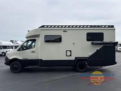 2026 Tiffin Motorhomes Open Trail photo 12