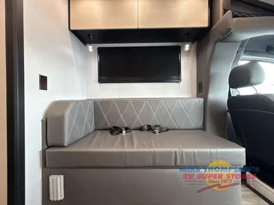 2026 Tiffin Motorhomes Open Trail photo 22