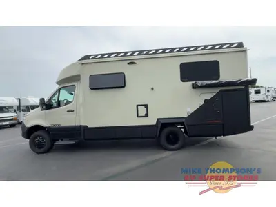 2026 Tiffin Motorhomes Open Trail photo 6