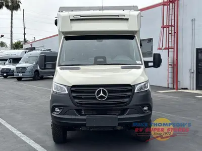 2026 Tiffin Motorhomes Open Trail photo 10