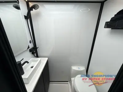 2026 Tiffin Motorhomes Open Trail photo 30