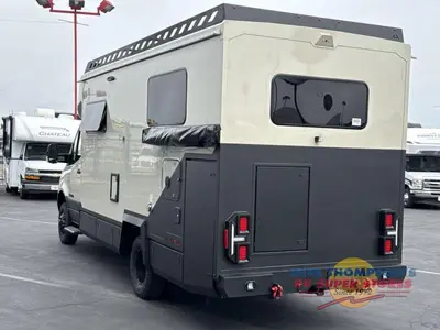 2026 Tiffin Motorhomes Open Trail photo 13