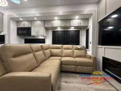 2026 Brinkley Model G photo 20