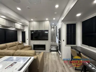 2026 Brinkley Model G photo 19