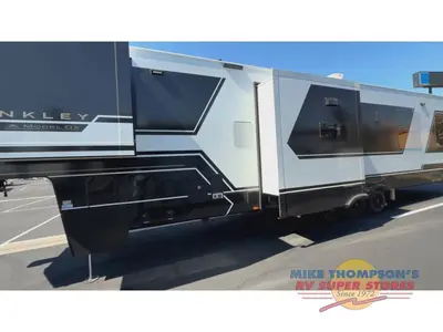2026 Brinkley Model Gx photo 4