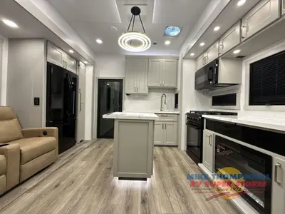 2026 Brinkley Model G photo 17