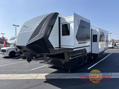 2026 Brinkley Model G photo 4