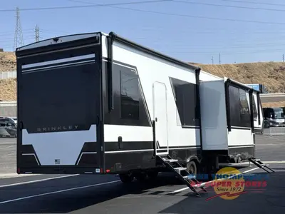 2026 Brinkley Model G photo 15