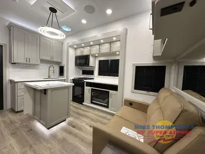 2026 Brinkley Model G photo 18