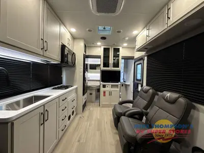 2026 Grand Design Momentum G-Class photo 18