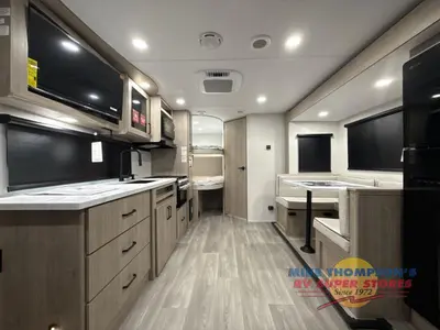 2026 Grand Design Imagine XLS photo 18