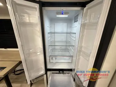 2026 Brinkley Model I photo 31