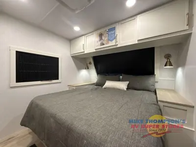 2026 Brinkley Model I photo 33