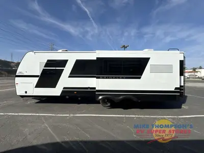 2026 Brinkley Model I photo 12