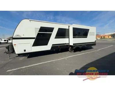 2026 Brinkley Model I photo 4