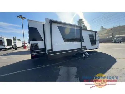 2026 Brinkley Model I photo 8