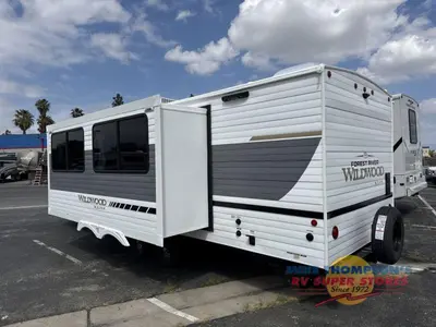 2026 Forest River RV Wildwood X-Lite photo 6
