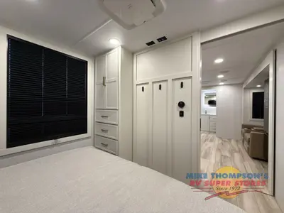 2026 Brinkley Model I photo 34
