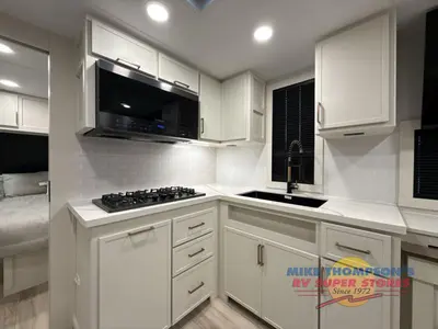 2026 Brinkley Model I photo 26
