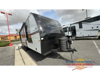 2026 Brinkley Model I photo 3