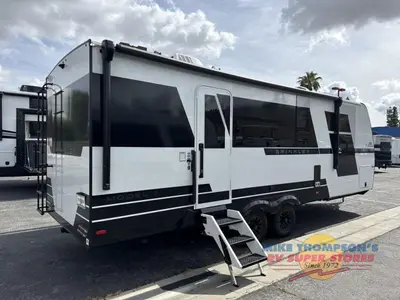 2026 Brinkley Model I photo 15